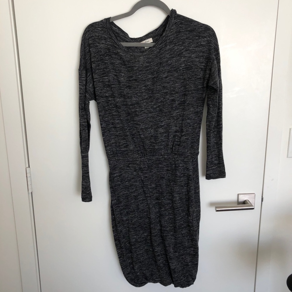 Aritzia Grey Long Sleeve Dress